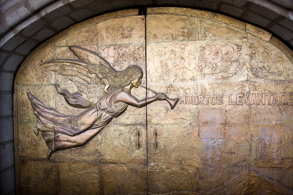 One of the bronze doors on the Basilica del Voto Nacional